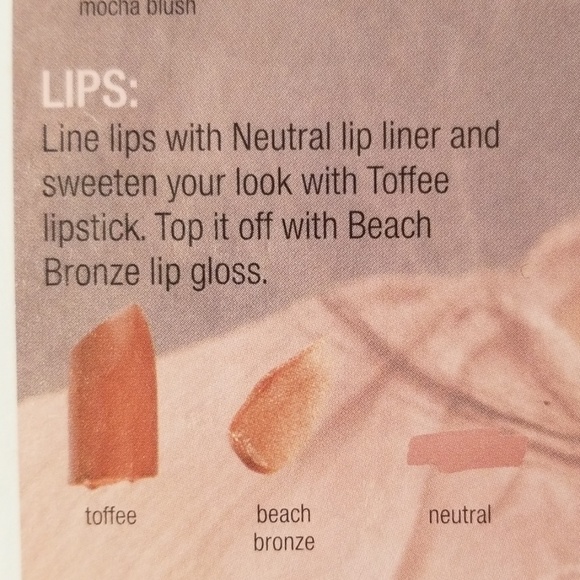 Beach Bronze: Mary Kay Lip Gloss - Picture 5 of 6